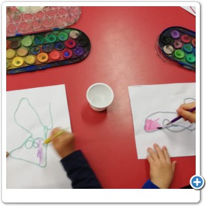 Accoglienza: disegniamo con il filo