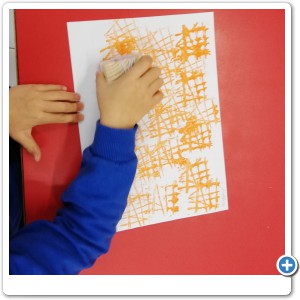 Accoglienza: timbri con il filo